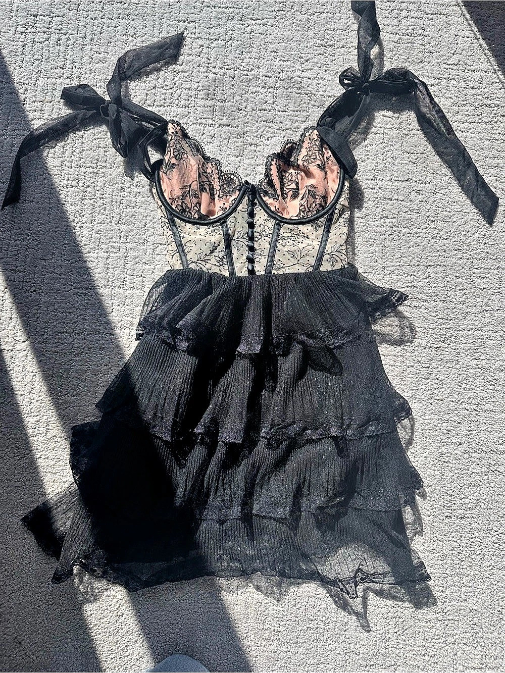 Floral Lace Mini Dress in Black & Pink Like New